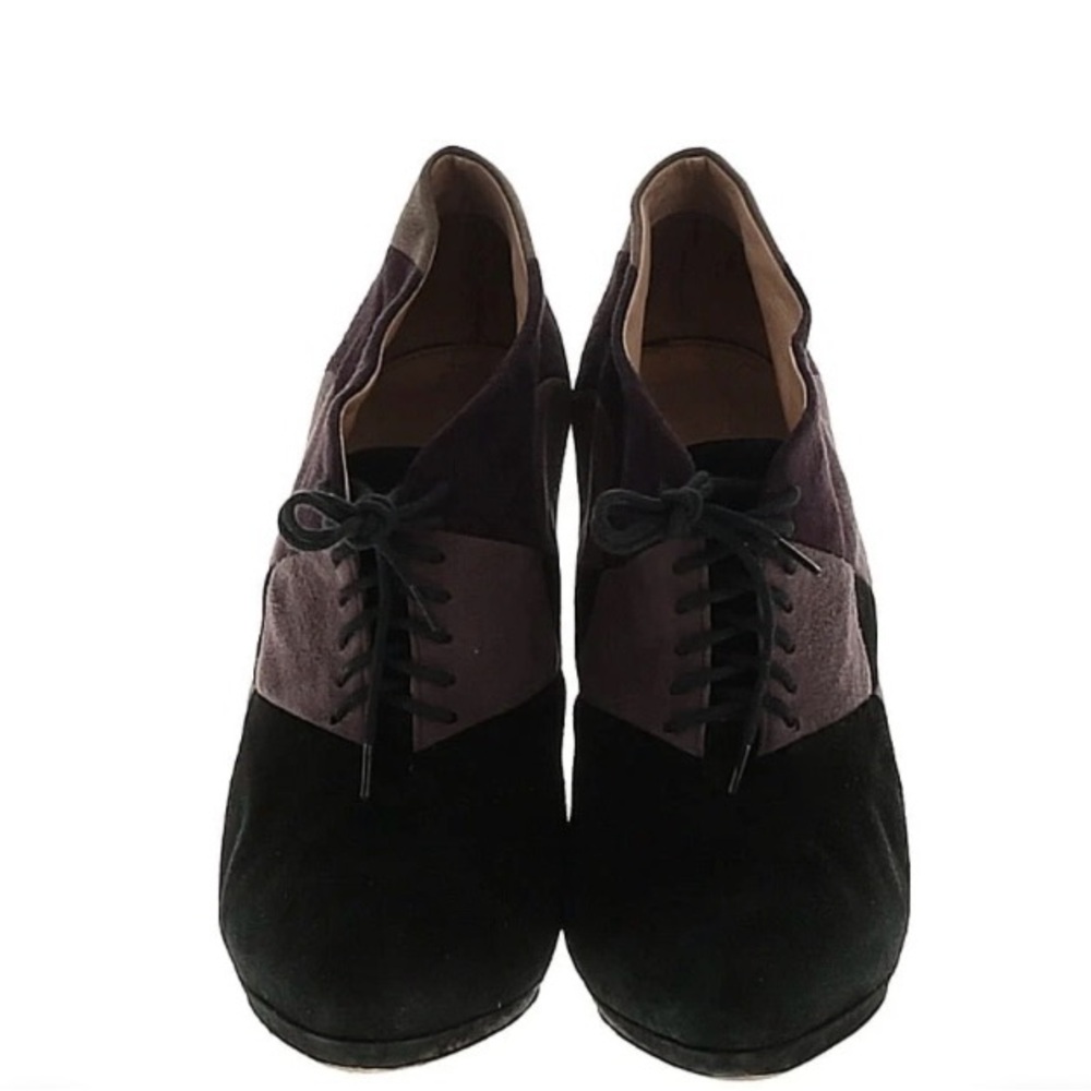 Prada Purple Heels with Luxurious Design